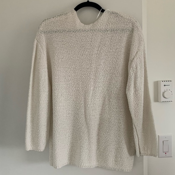 Oversize Sweater - Picture 2 of 2
